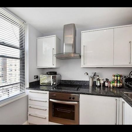 Amazing Apartment Central London Near Tube Station Екстер'єр фото