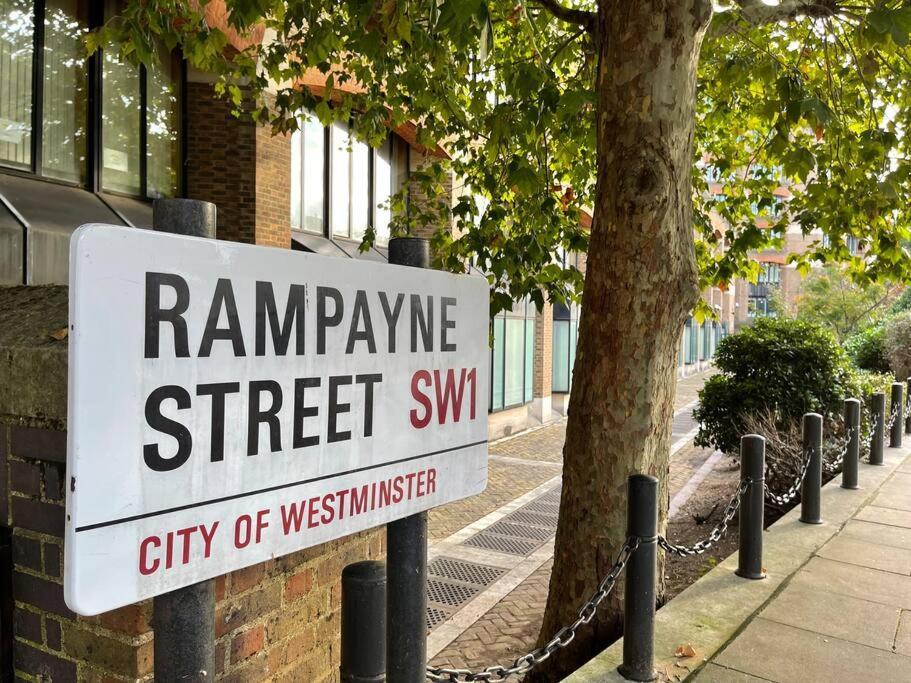 Amazing Apartment Central London Near Tube Station Екстер'єр фото